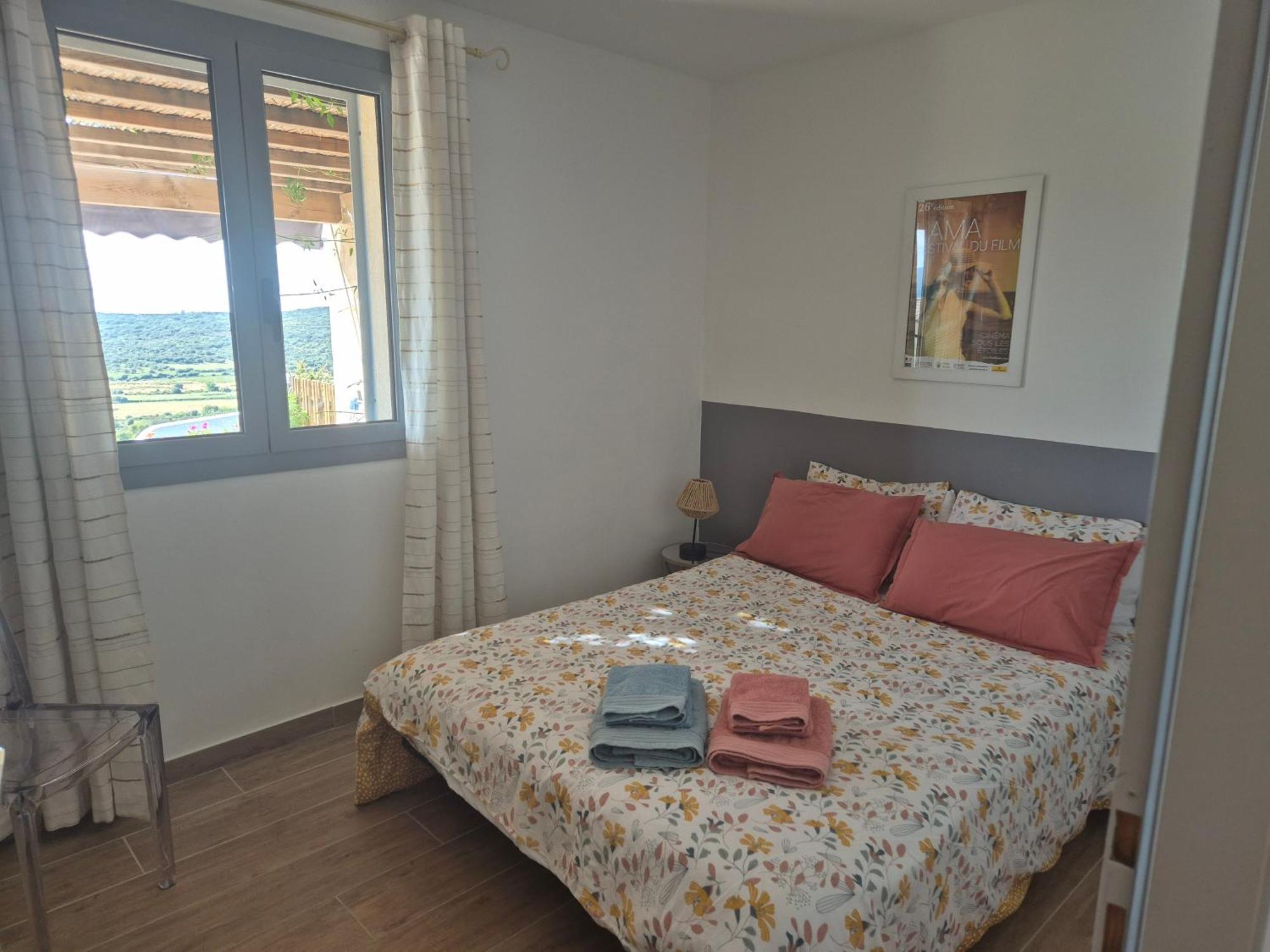 Charmant Petit Logement A 3 Kms De La Plage Belgodère Pokoj fotografie